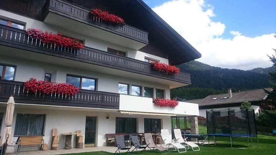 Pension Tirol サン・ヴァレンティーノ・アッラ・ムータ エクステリア 写真